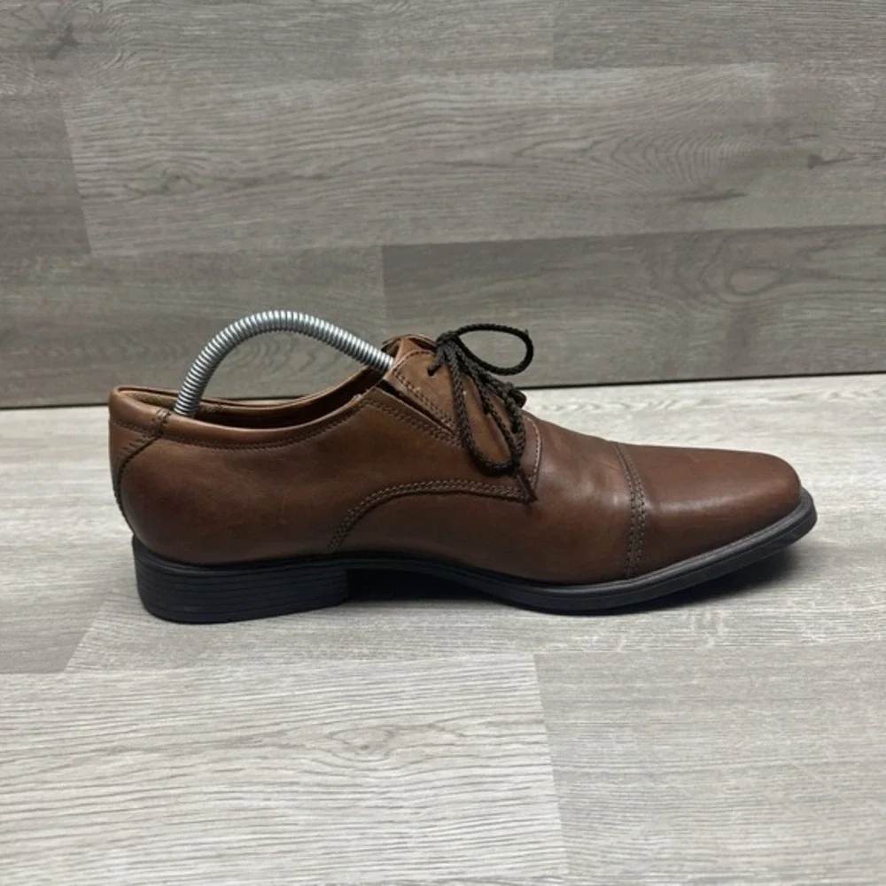 Clarks Mens Tilden Cap‎ Toe Brown Oxford Dress Shoe Size 10 M Very Nice